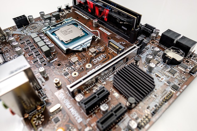 掌訊導(dǎo)航電源芯片在哪個位置(掌訊導(dǎo)航電源芯片詳解：位置、使用方法與注意事項)